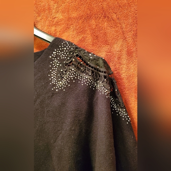 Elegant Black Embellished sparkly (lace and studs) Sweater - Picture 6 of 6